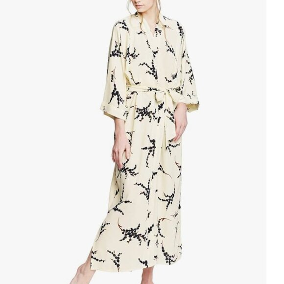 Kim + Ono Robe